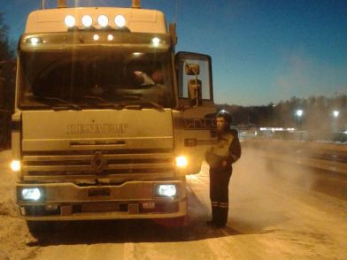 29 человек спасены из сломавшегося на сильном морозе автобуса в Новосибирской области