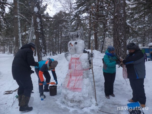 Конкурс снеговиков прошёл в парке «У моря Обского»