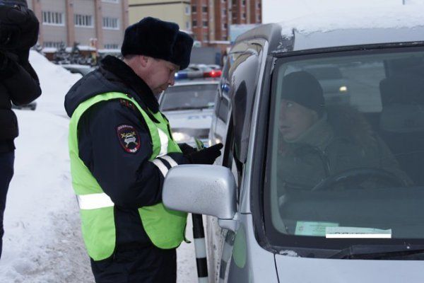 Все праздники ГИБДД будет следить за водителями в Новосибирске