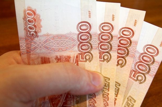 Фальшивую купюру 5000 рублей обнаружили в банке Советского района