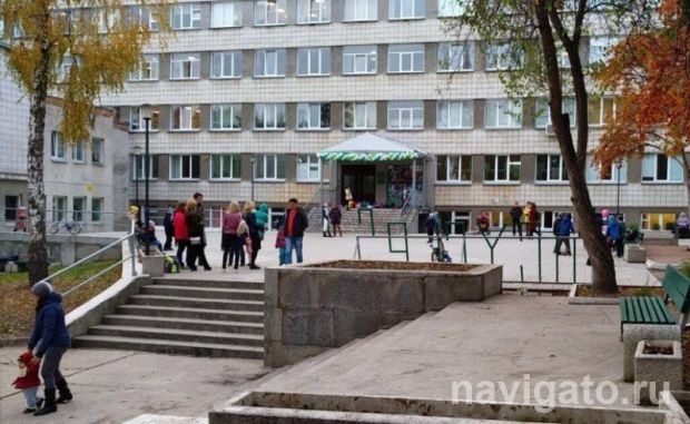 Пристройку к лицею № 130 должны возвести до конца 2020 года