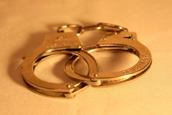 26-летнего студента с наркотиками задержали жители Нижней Ельцовки
