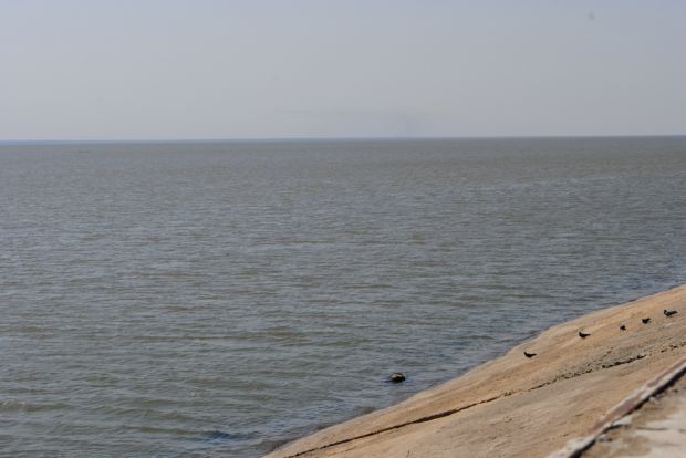 Купаться в непрогретой воде и разводить костры – запрещено