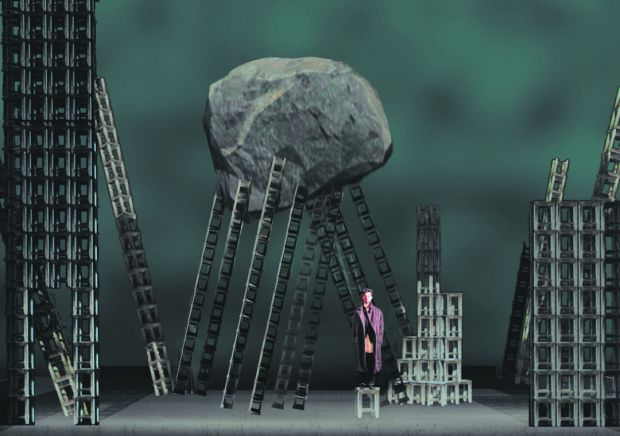 Артисты «Красного факела» попрощались с публикой до осени