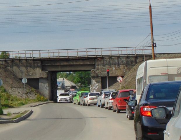 Новосибирск вошел в рейтинг самых загруженных автомобилями дорог