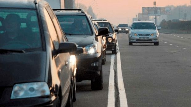 Из-за выезда на встречную полосу чаще всего гибнут люди