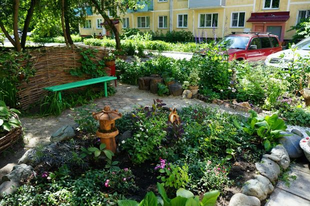 Лучший среди лучших: двор Академгородка победил в городском конкурсе