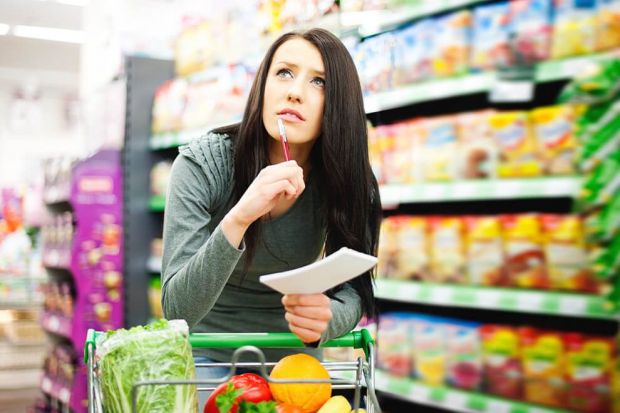 Дожили: россияне стали чаще покупать продукты питания в кредит