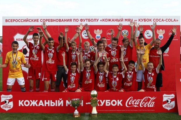 Команда чемпионов: бердчане победили в турнире «Кожаный мяч»