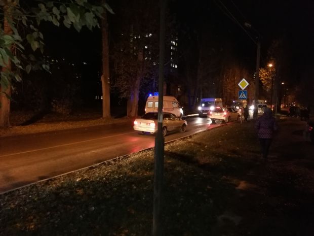 Снег выпал: аварии и первые жертвы, очереди на СТО и жалобы на дорожников