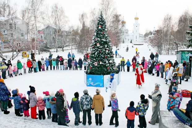 Где интересно провести время в новогодние праздники