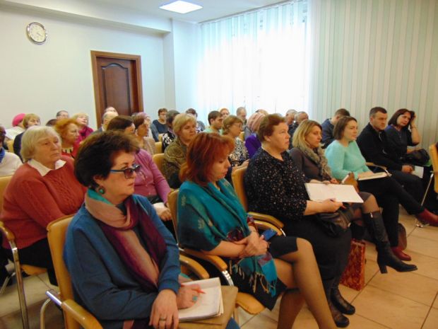 Отремонтируют 29 домов, установят 15 детских площадок
