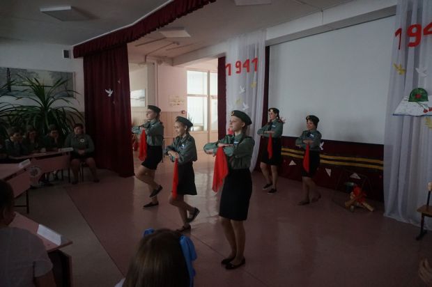 В Новосибирске прошел конкурс «А ну-ка, девочки!» для детей с ОВЗ