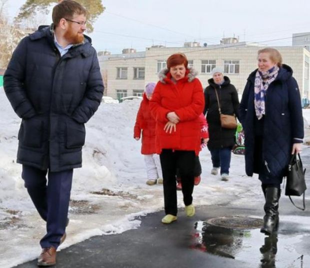 Депутат пообещала спортивную площадку школе «Новые надежды»