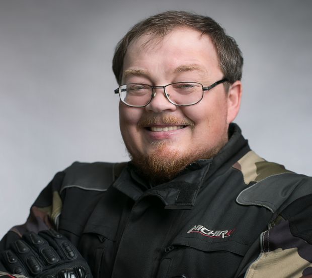 Бердский поэт Алексей Ерошин выпустил новую книгу стихов для детей