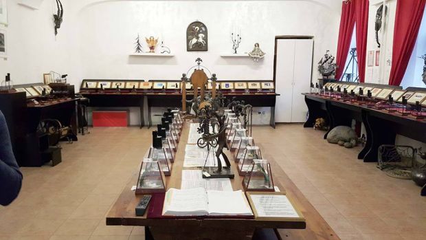 Работы Владимира Анискина пополнят коллекцию музея «Русский Левша»