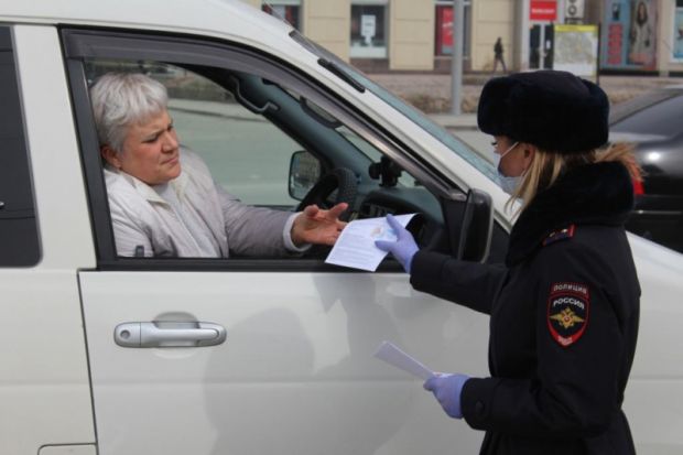 Инспекторы ГИБДД будут проверять автомобилистов на соблюдение самоизоляции