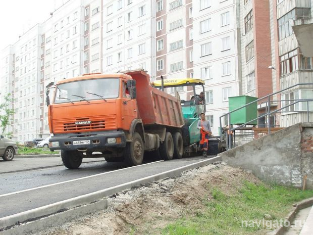 На Полевой, 3 завершают благоустройство двора