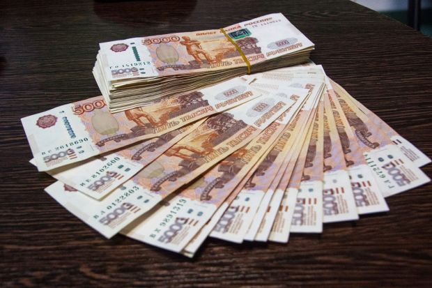 Двое учителей из Советского района получат по 200 тысяч рублей