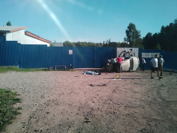Смертельное ДТП вблизи Кольцова: 18-летний парень погиб, трое в больнице (видео)