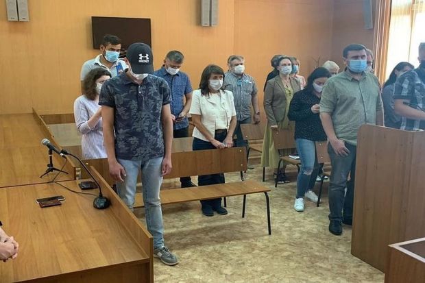 6,5 лет колонии получил водитель, сбивший новосибирского журналиста