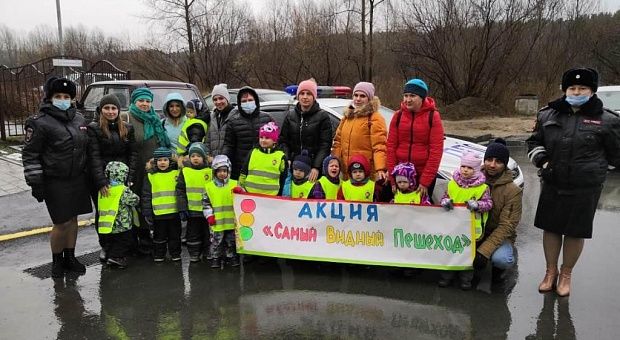В Советском районе прошла акция «Самый видный пешеход»