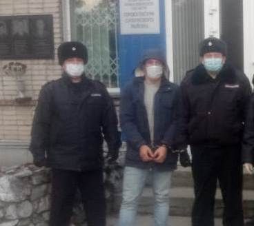 У почтальона украли сумку с пенсией 300 тысяч рублей