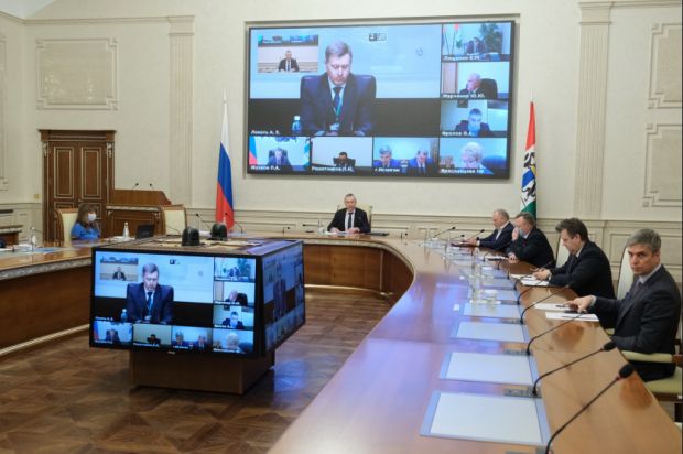 30 процентов работников переведут на удаленку. Новые ограничения из-за COVID-19