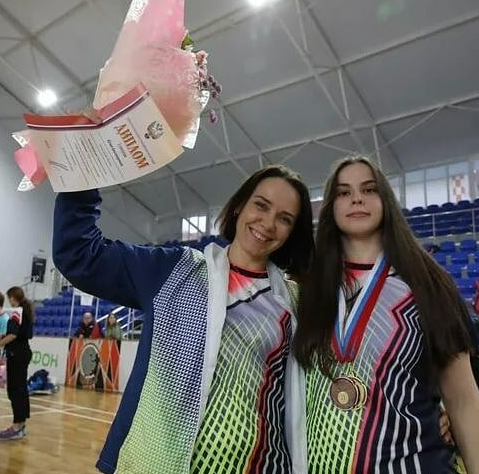 Школьница из Советского района стала чемпионкой России по парабадминтону