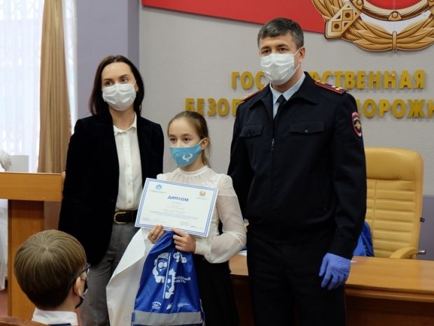 В Госавтоинспекции наградили победителей конкурса «Дорога без опасности»