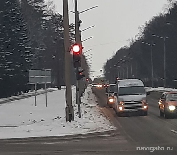 Светофор на Морском проспекте восстановили после ДТП