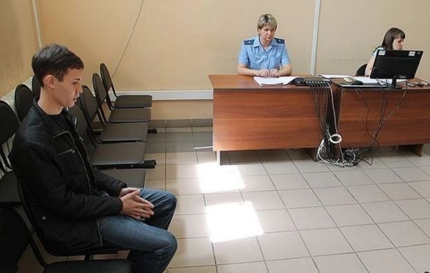 Сибиряка признали невиновным в смерти брата после двух лет колонии