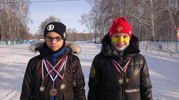 Шесть медалей привезли юные лыжники Академгородка с соревнований в Омске