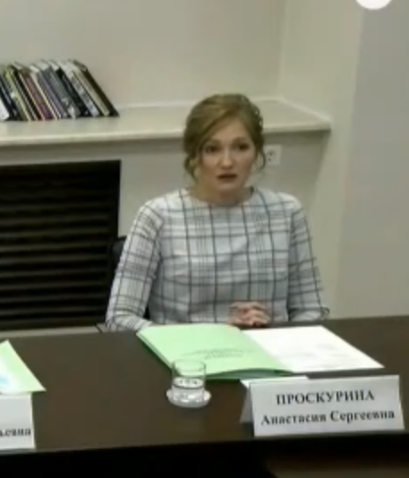 Глава Минобрнауки сообщил, сколько получала в среднем сотрудница ИЦиГ
