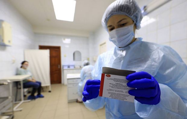 Более 40 тысяч доз вакцины, созданной в «Векторе», получили регионы