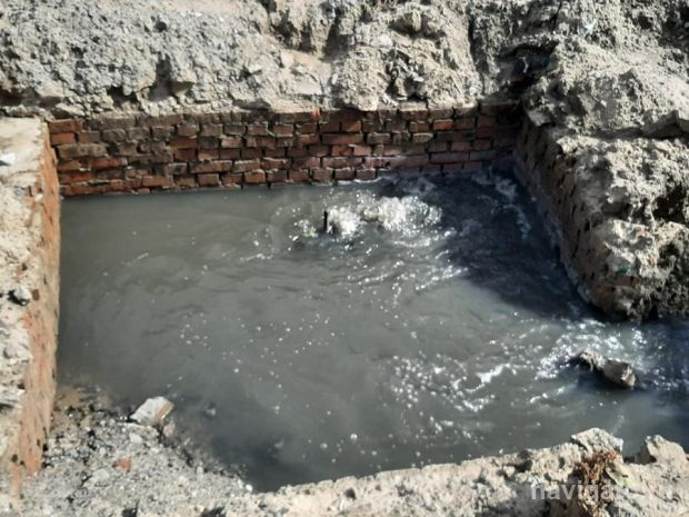 Из-за аварии на канализационном коллекторе отключили воду в Академгородке