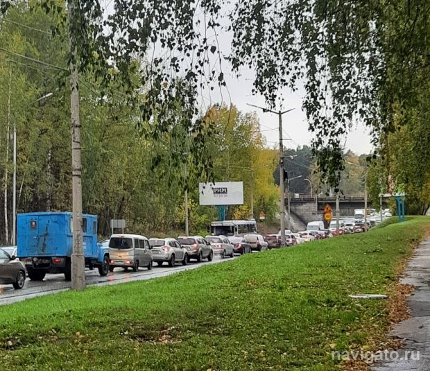 Губернатор обратился в Москву за помощью в реконструкции Бердского шоссе