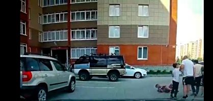 Мужчина ударил мальчика в Краснообске и стал фигурантом уголовного дела