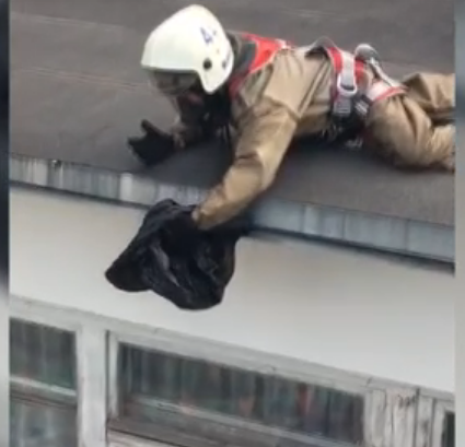 Спасатели пришли на помощь детсадовцам на Шлюзе