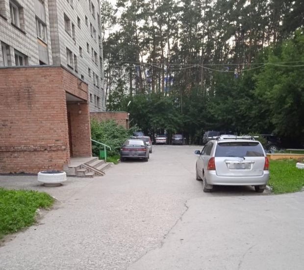 Обсуждение дизайн-проектов двух дворов прошло в администрации района