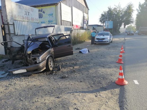 Трое молодых людей погибли в страшном ДТП в Дзержинском районе