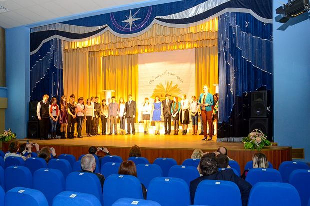 Жители Кольцово смогут смотреть фильмы в новом кинозале