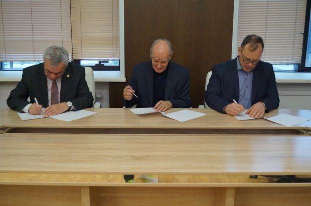 Трехстороннее соглашение по центру СКИФ подписали в НГУ
