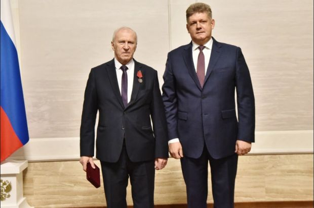 5 человек из Советского района получили государственные и областные награды