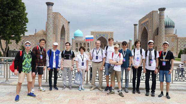 Серебряную медаль привез ученик СУНЦ НГУ с международной олимпиады