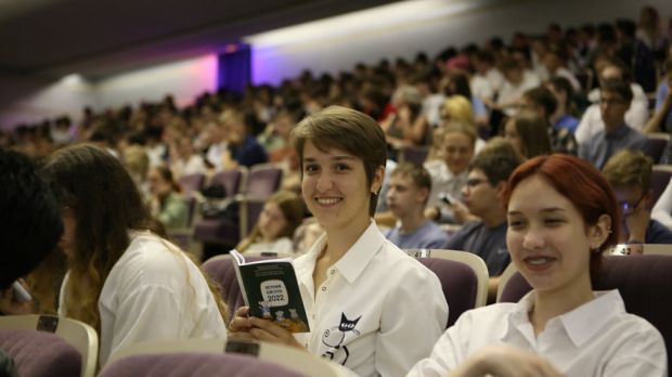 В Академгородке стартовала Летняя школа СУНЦ НГУ