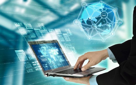 Преподавателям IT-дисциплин колледжей увеличивают зарплату на 15 тысяч рублей