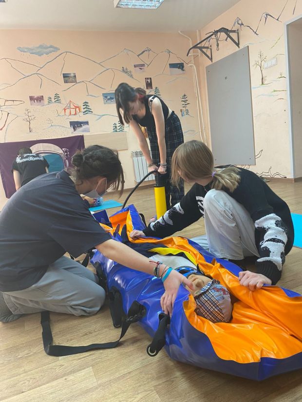 Ребята из гимназии № 5 победили в чемпионате «Борьба за жизнь»