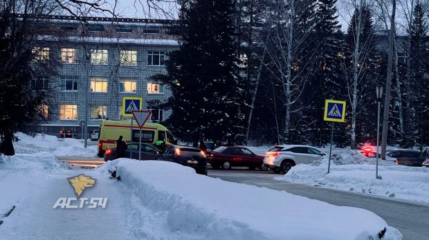 Женщине, пострадавшей в ДТП в Академгородке, требуется кровь