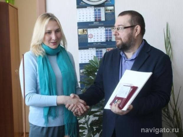 Поэта и журналиста Юрия Татаренко поздравили с юбилеем в администрации района